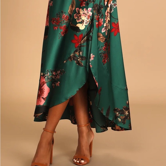 Lulus Superbly Emerald Green Floral Print Satin Maxi Skirt Size Small Like New - Picture 3 of 15